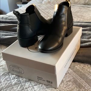 Black Steve Madden booties